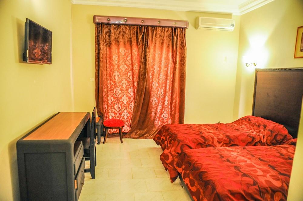 Hotel Bougafer Tinghir Buitenkant foto