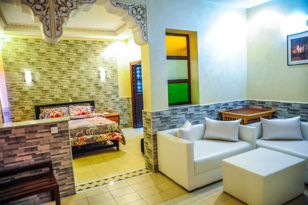 Hotel Bougafer Tinghir Buitenkant foto